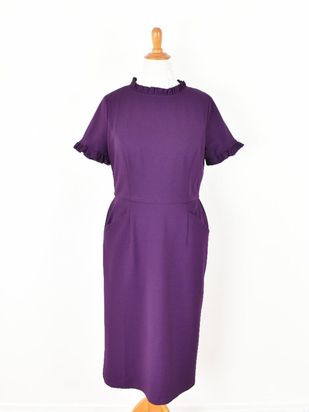 Maggy London Ruffle Short Sleeve Sheath Dress - 14
